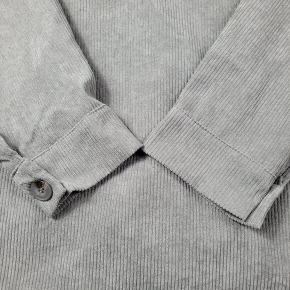 Davi & Dani Gray Wide Wale Corduroy with Southwestern Yoke Shacket size 1XL - Picture 15 of 16